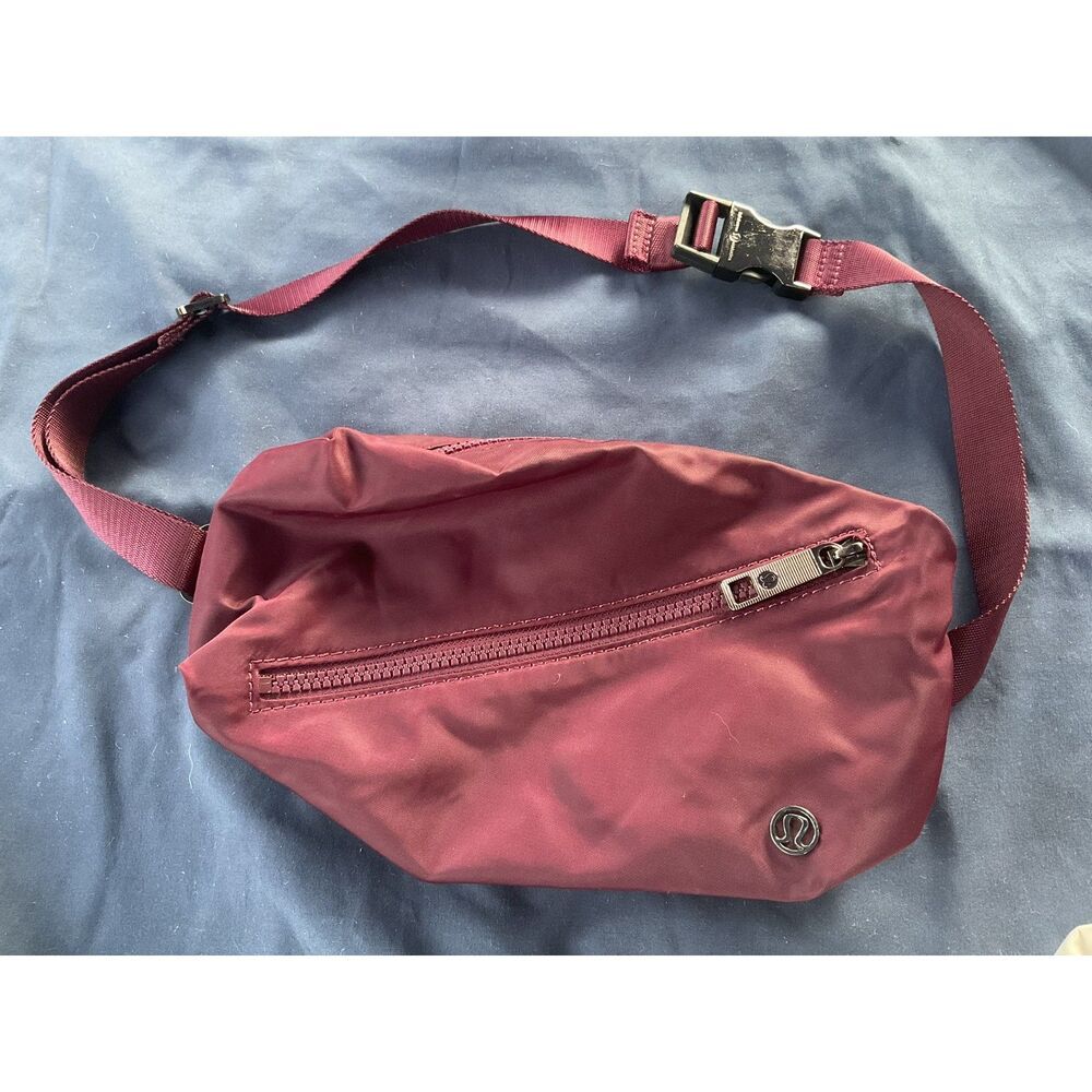 Lululemon Everywhere Belt Bag Fanny Pack